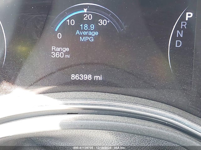 1C4RJFAG6MC769674 Jeep Grand Cherokee Laredo X 4x4