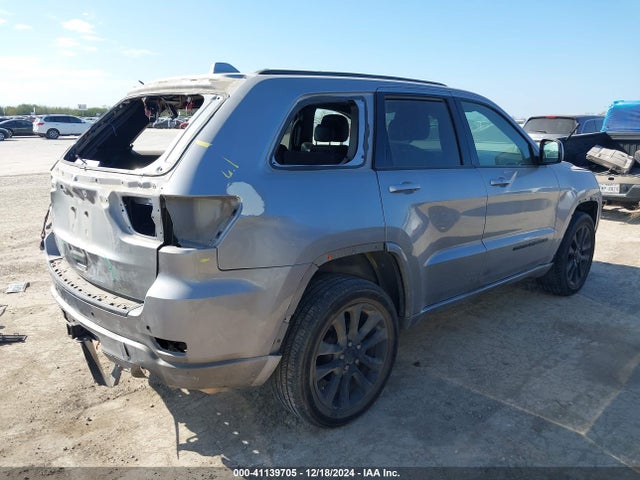 1C4RJFAG6MC769674 Jeep Grand Cherokee Laredo X 4x4