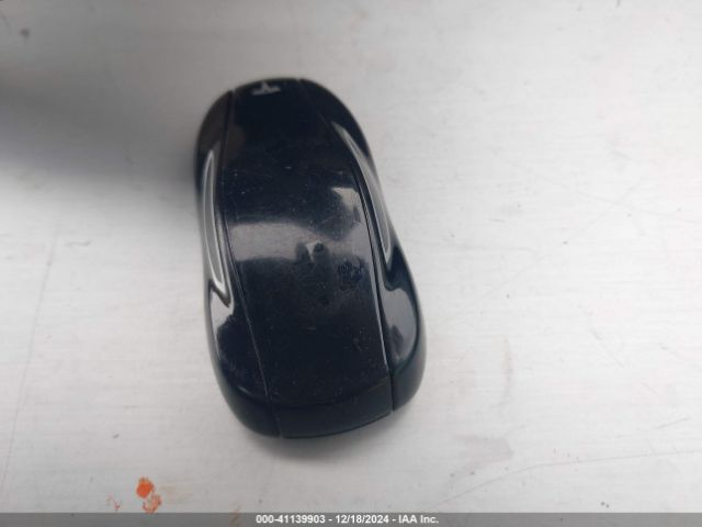 2015 TESLA MODEL S 5YJSA1E25FF101986 Photo 10