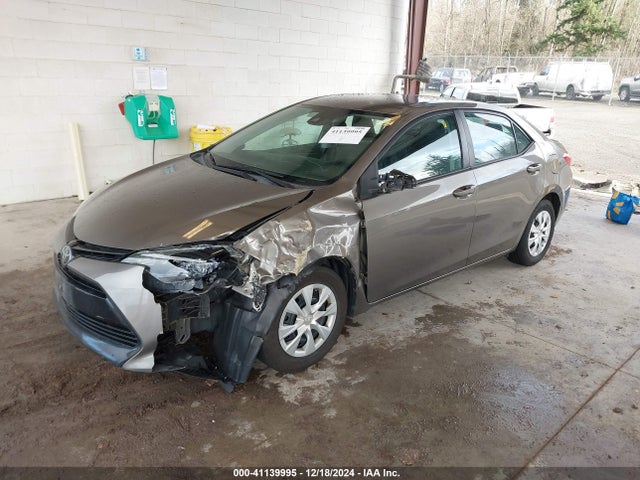 Toyota Corolla Le Eco 2018 2T1BPRHE7JC993237 Image 2