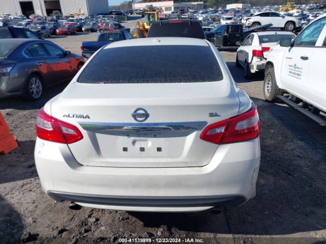 1N4AL3AP0HC158797 Nissan Altima 2.5 Sl