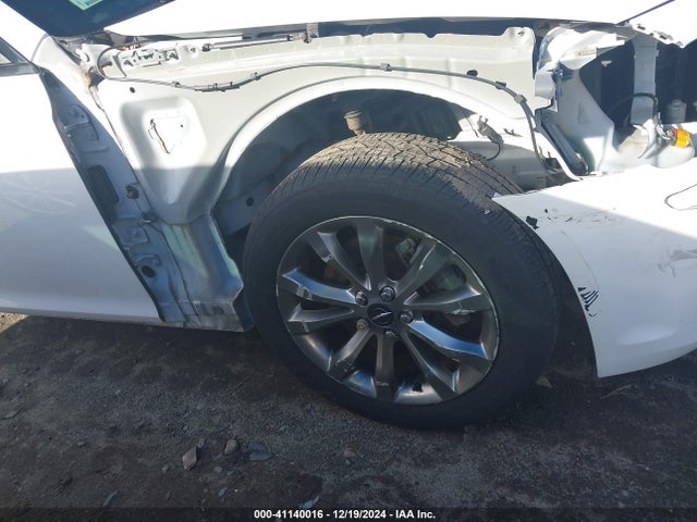 Chrysler 300 300s 2014 2C3CCAGG2EH381855 Image 19