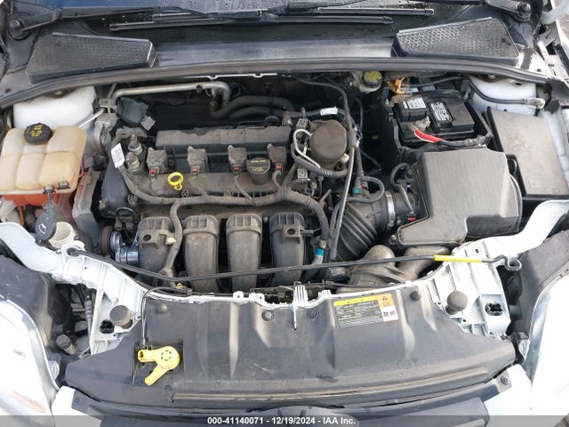 Ford FOCUS SE 2014 1FADP3K22EL257525 Image 10