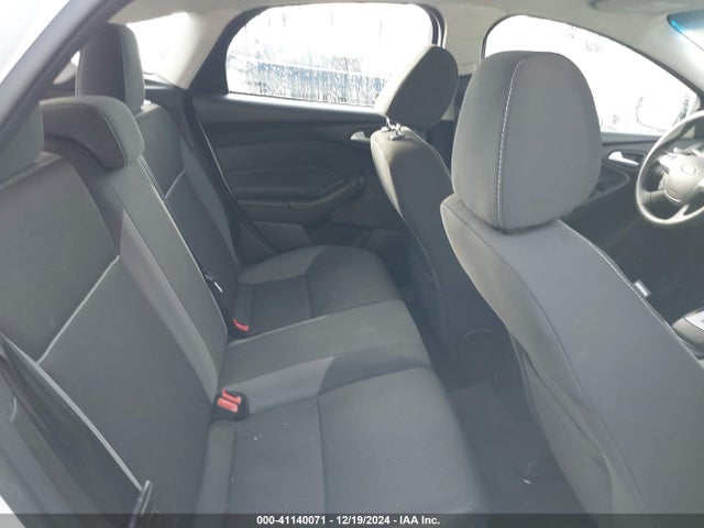 Ford FOCUS SE 2014 1FADP3K22EL257525 Image 8