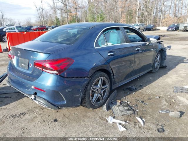 W1K3G4FB3NJ365112 Mercedes-Benz A 220 4matic