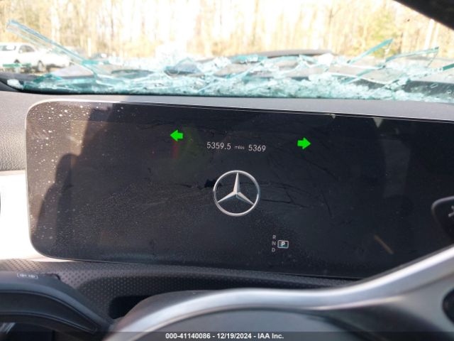 W1K3G4FB3NJ365112 Mercedes-Benz A 220 4matic