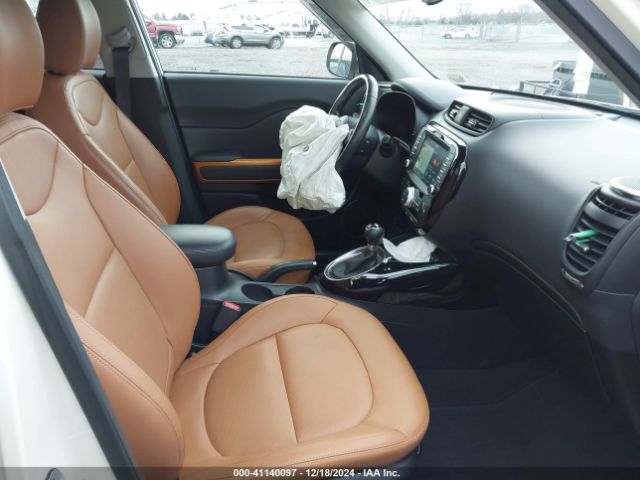 KNDJX3A55G7385858 KIA Soul !