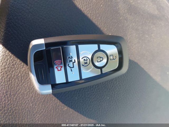 2FMPK3J82GBB78057 Ford EDGE SEL