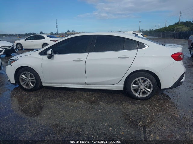 Chevrolet Cruze Lt Auto 2018 1G1BE5SMXJ7142719 Image 14