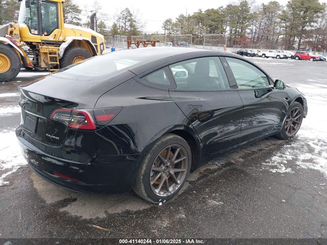 2021 TESLA MODEL 3 5YJ3E1EB4MF055511 Photo 3