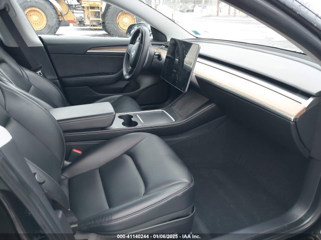 2021 TESLA MODEL 3 5YJ3E1EB4MF055511 Photo 4