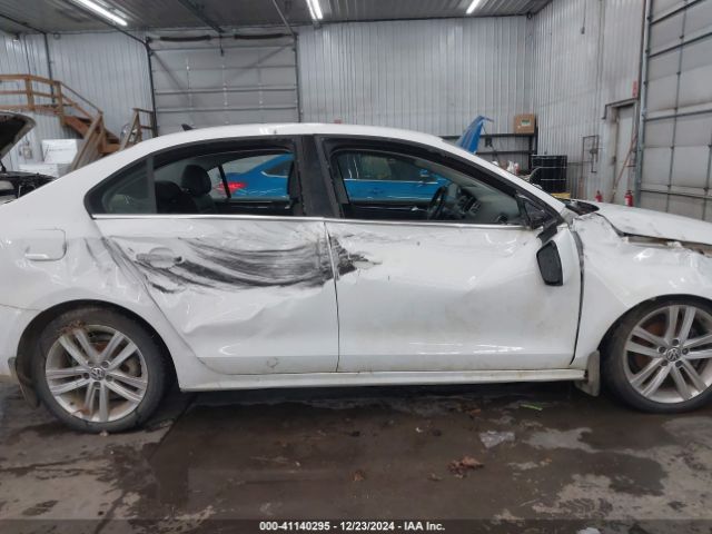 3VWLA7AJ9FM223179 Volkswagen Jetta 2.0l Tdi Sel