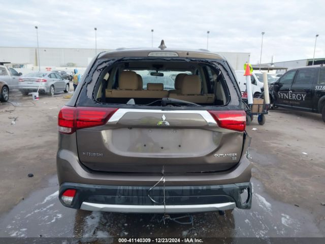 JA4AD3A35HZ055807 Mitsubishi Outlander Se