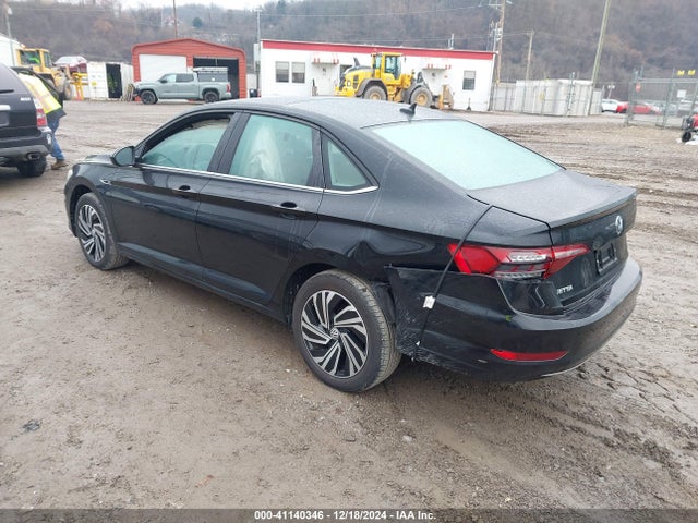 3VWE57BU3MM040556 Volkswagen Jetta 1.4t Sel
