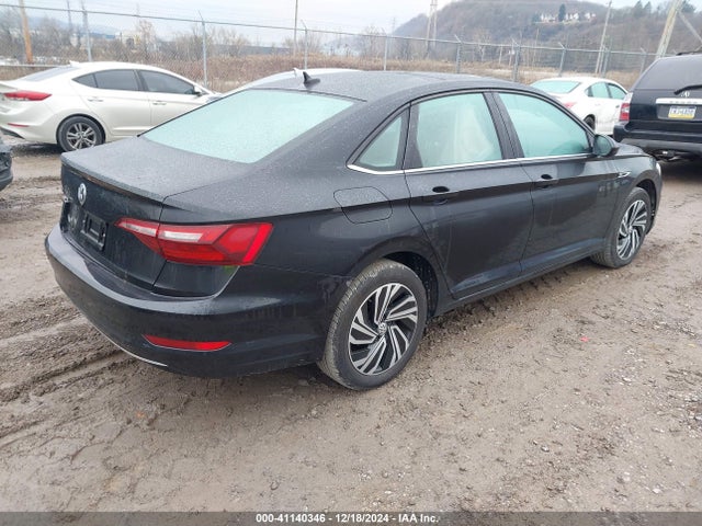 3VWE57BU3MM040556 Volkswagen Jetta 1.4t Sel