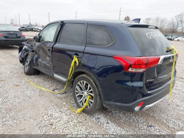 JA4AD2A3XHZ030265 Mitsubishi Outlander Es