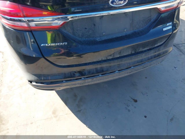 3FA6P0H92HR406999 Ford FUSION SE
