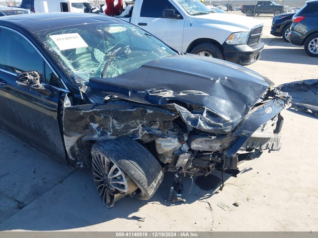 3FA6P0H92HR406999 Ford FUSION SE
