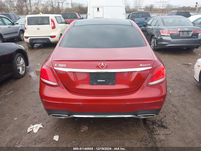 WDDZF4KB1HA040062 Mercedes-Benz E 300 4matic