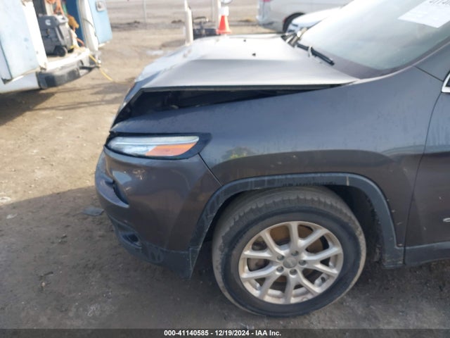 Jeep Cherokee Latitude 2015 1C4PJLCSXFW781416 Image 17