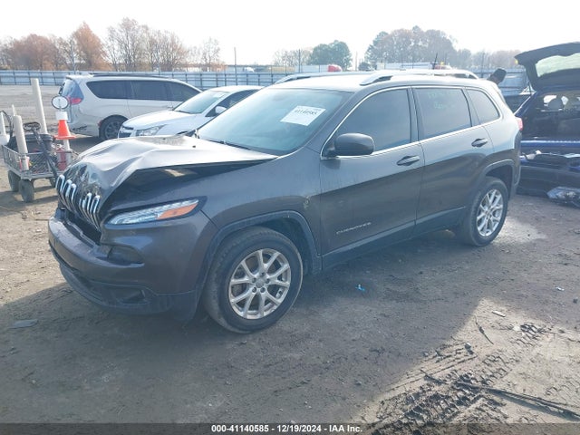 Jeep Cherokee Latitude 2015 1C4PJLCSXFW781416 Image 2
