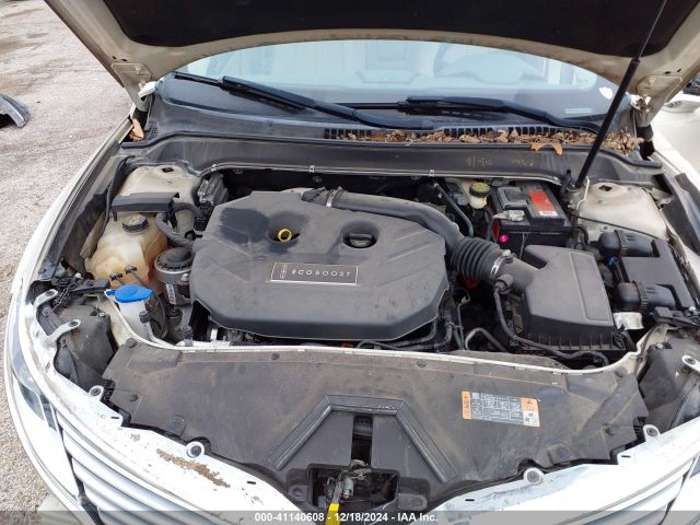 3LN6L2G92GR615110 Lincoln MKZ