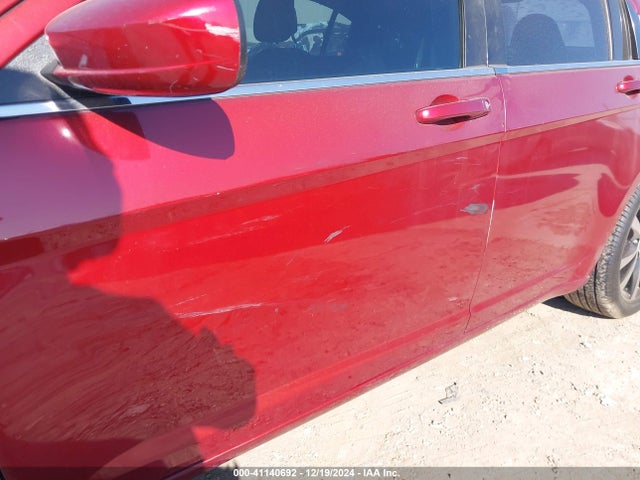 Chrysler 200 Touring 2014 1C3CCBBB8EN107472 Image 12