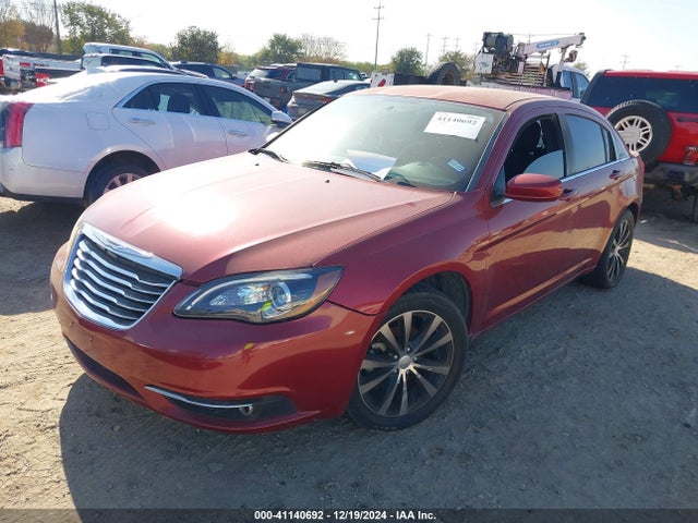 1C3CCBBB8EN107472 Chrysler 200 Touring