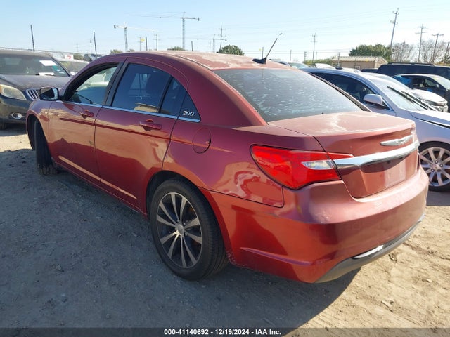 1C3CCBBB8EN107472 Chrysler 200 Touring