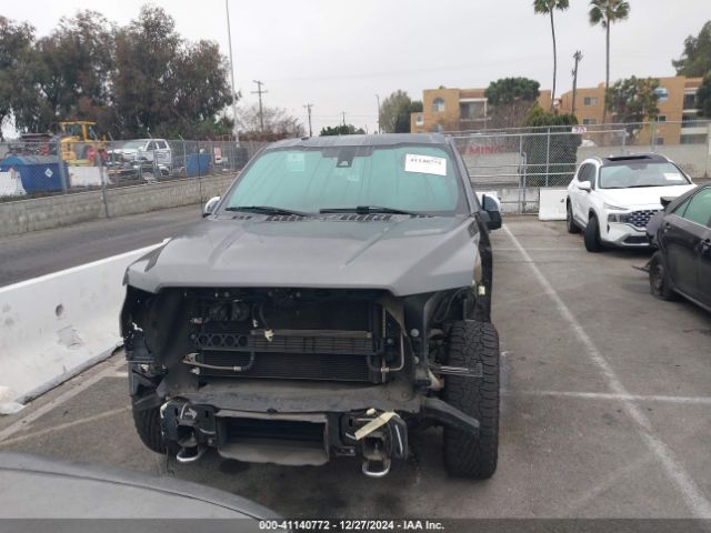 1FTEW1EG0HFC20814 Ford F-150 Platinum