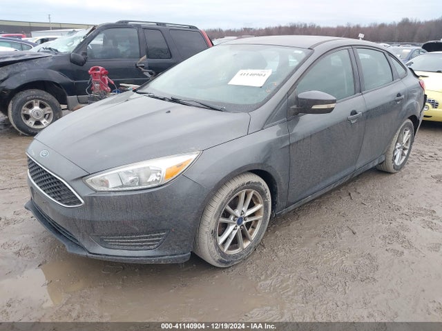Ford FOCUS SE 2015 1FADP3F24FL339767 Image 2