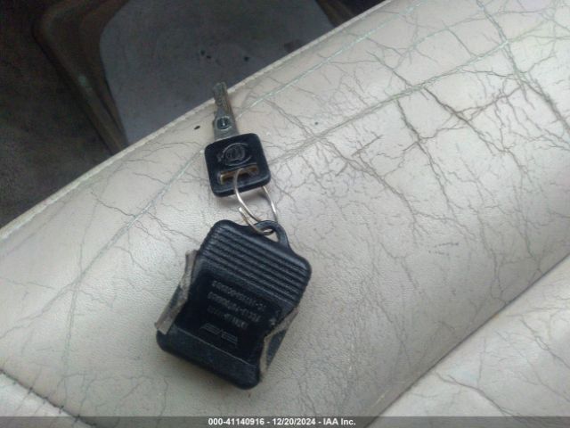 1994 CADILLAC DEVILLE 1G6KD52B1RU231703 Photo 10
