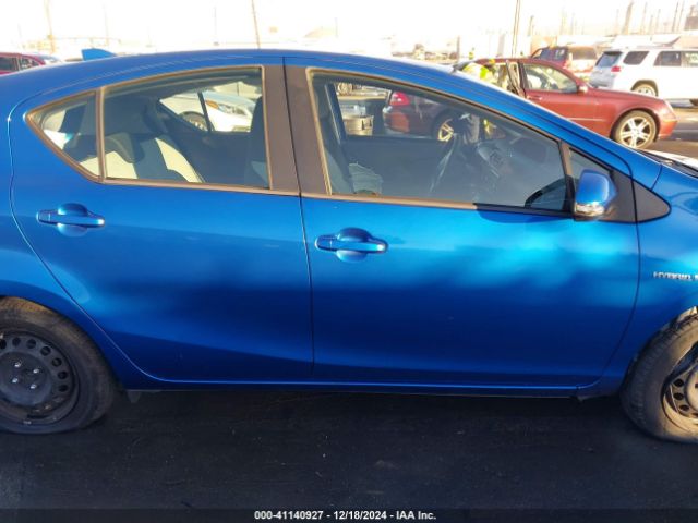 JTDKDTB33F1096408 Toyota Prius C One