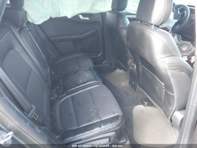 1FMCU9H66NUA15144 Ford ESCAPE SEL