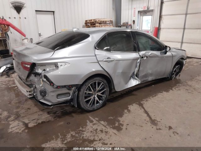 4T1F31AK7NU586683 Toyota Camry Xle Hybrid