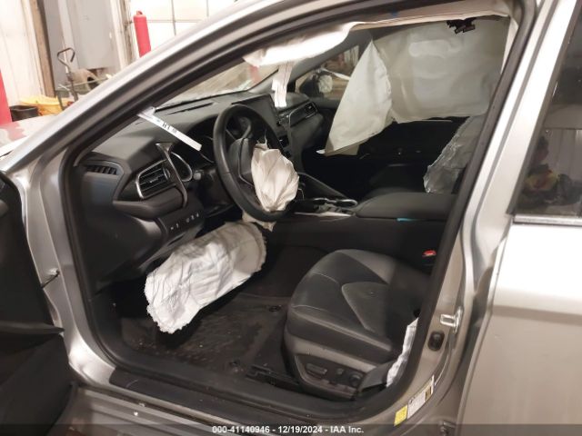 4T1F31AK7NU586683 Toyota Camry Xle Hybrid