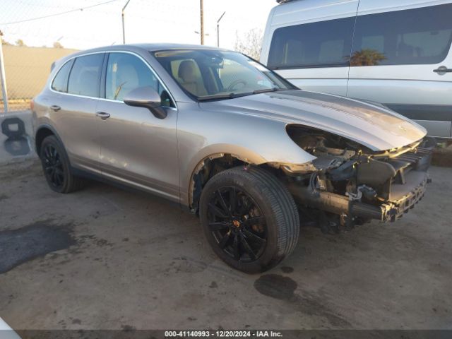2016 PORSCHE CAYENNE WP1AA2A2XGLA03542 Photo 0