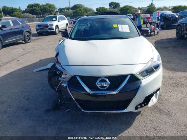 1N4AA6AP1JC390791 Nissan Maxima 3.5 Platinum