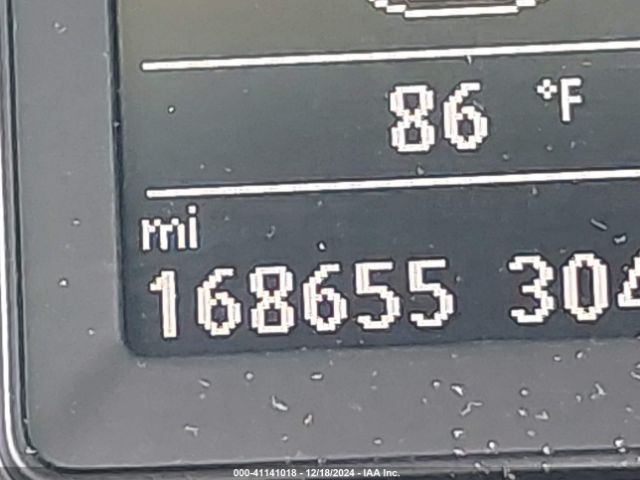 WVGAV3AX8EW509367 Volkswagen TIGUAN S