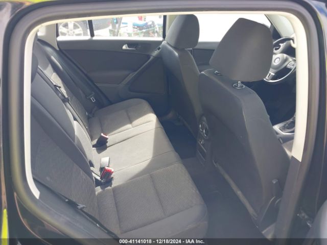 WVGAV3AX8EW509367 Volkswagen TIGUAN S