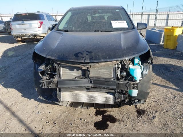 2GNAXJEV0J6323216 Chevrolet EQUINOX LT
