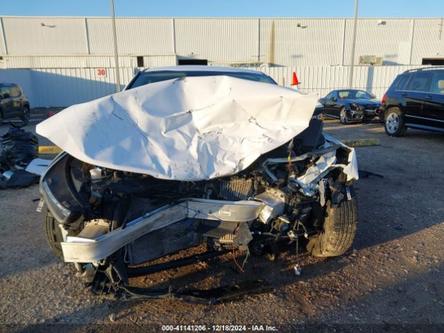 5XXG14J21NG089490 KIA K5 LXS