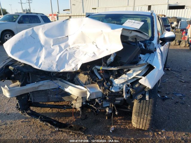 5XXG14J21NG089490 KIA K5 LXS