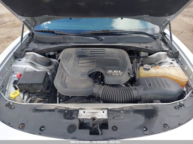 Dodge Charger Sxt Rwd 2019 2C3CDXBG0KH728487 Image 10