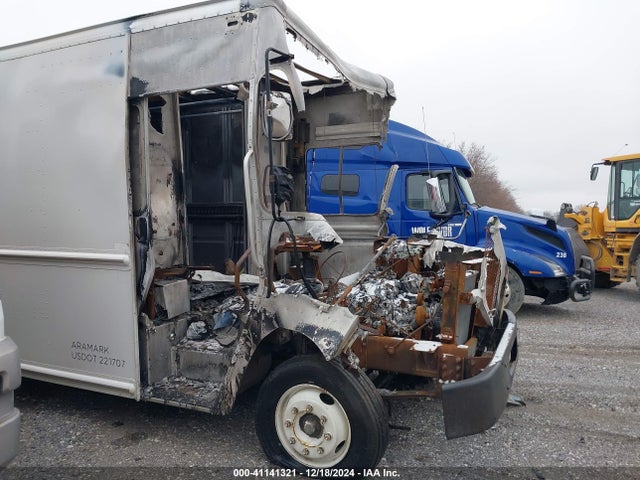 Aukcja sprzedaży 2014 Freightliner Chassis M Line Walk-in Van, vin: 4UZAC3DV1ECFW4490, numer aukcji: 41141321