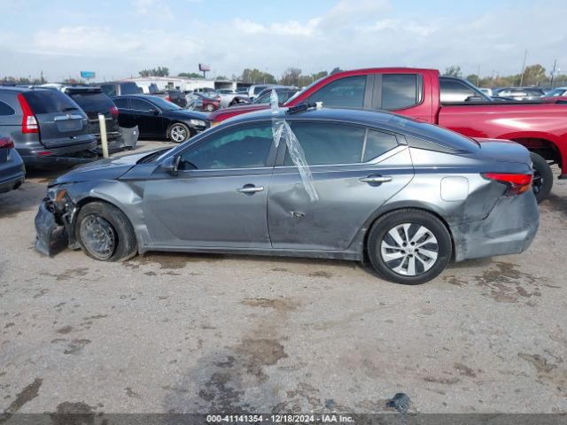 1N4BL4BV0NN310617 Nissan Altima 2.5 S