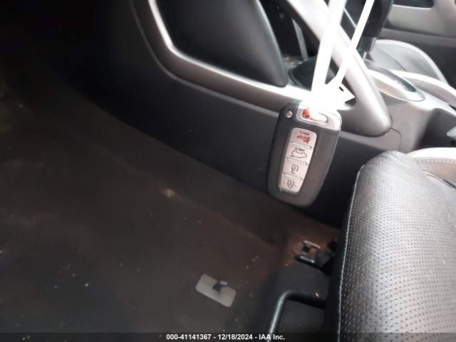 KMHTC6AE7GU274411 Hyundai Veloster Turbo