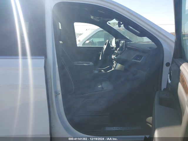 Chevrolet Suburban 4wd Premier 2023 1GNSKFKD4PR391155 Image 5