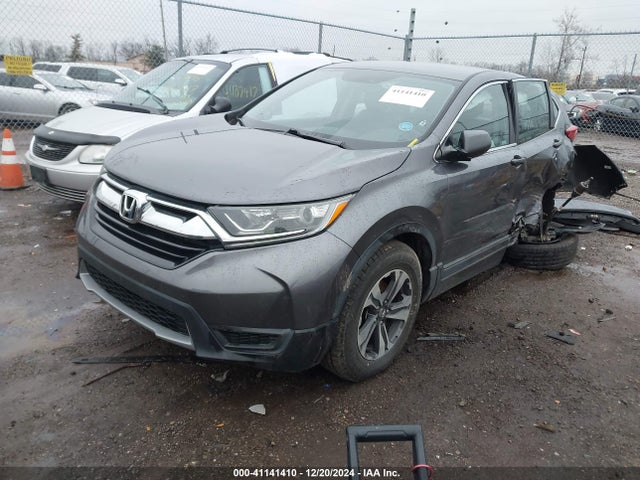 Honda CR-V LX 2019 2HKRW6H33KH226532 Image 2