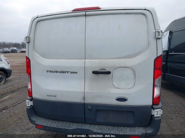 Ford Transit-250 2017 1FTYR1ZG8HKB08509 Image 16
